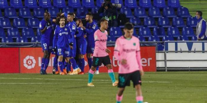  拜仁客场不敌弱旅爆冷丢榜首位置  