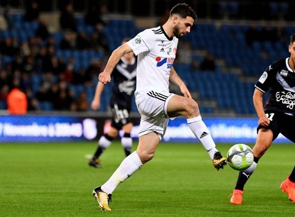  法甲揭幕战爆冷门 升班马洛里昂逼平马赛  