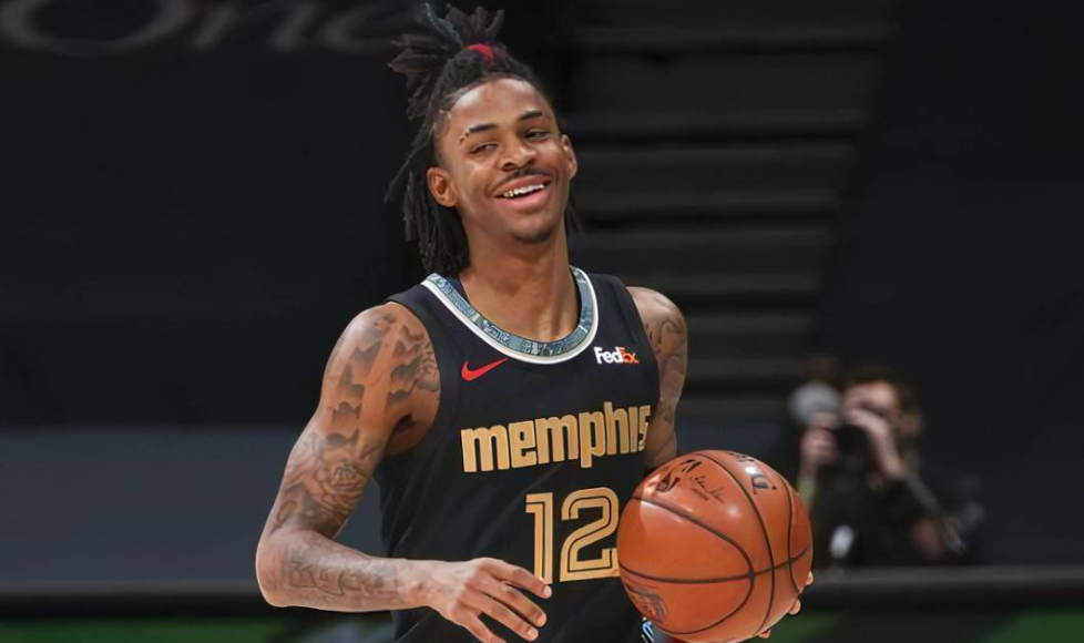  莫兰特禁赛归来率队击败开拓者  