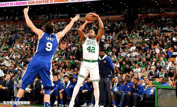  安格斯全场掌控节奏，完胜对手展现统治力