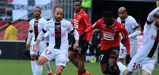  马赛客场逆转里昂展现强大韧性冲击欧冠区